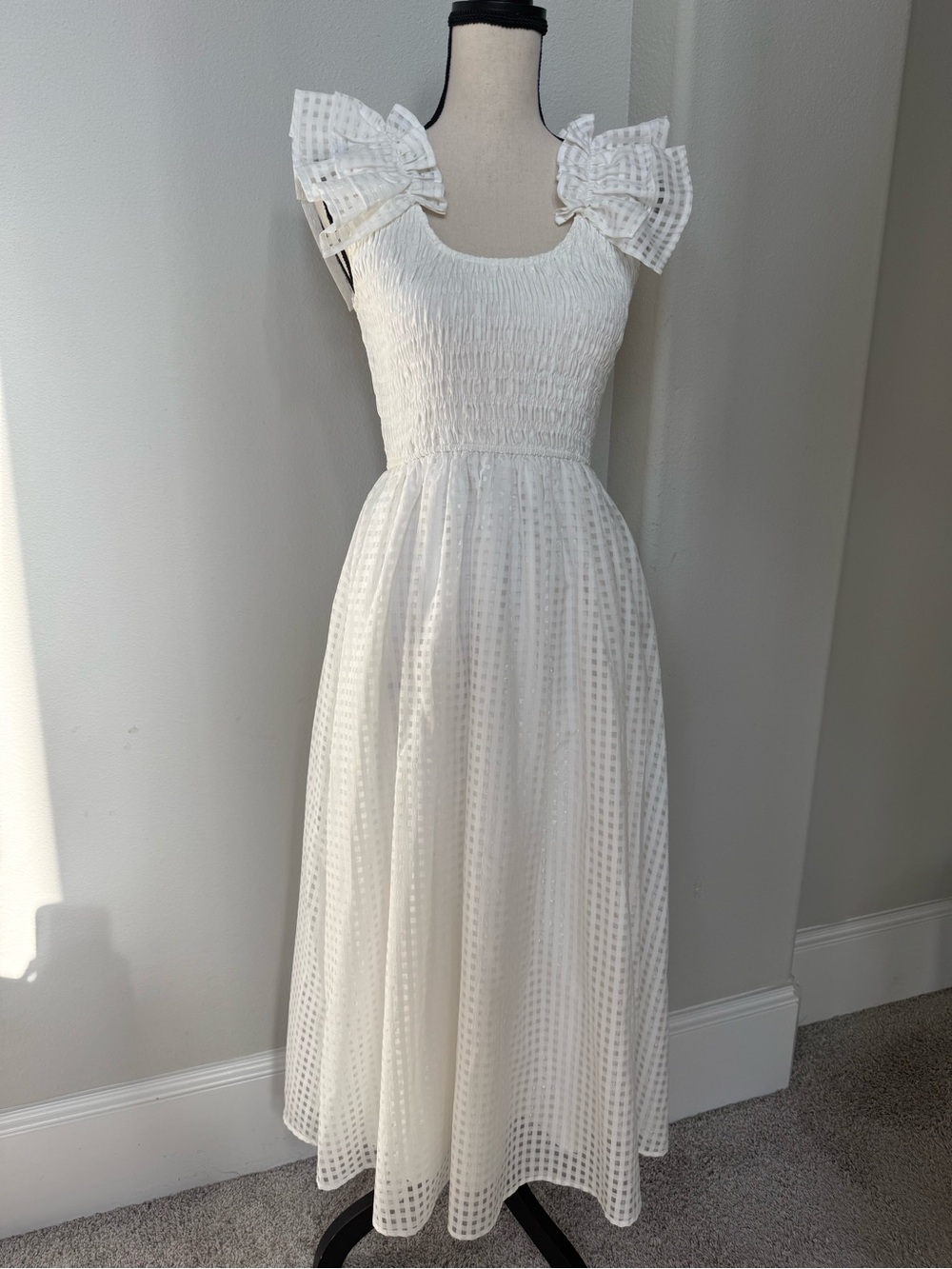 Entro White Ruffled Shoulder Smocked Bodice Midi Dress NEW